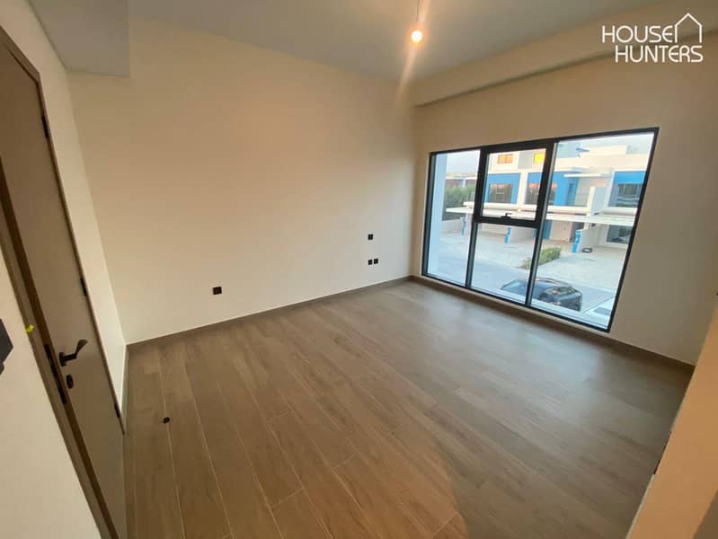 3 Bed Luxury Villa | Park Backing | Ready Now - Image 20