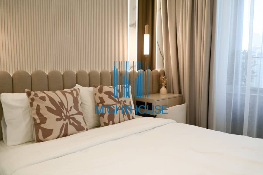 Dubai Trillionaire Living | Iconic Luxury 2BR | Burj Khalifa View - Image 7