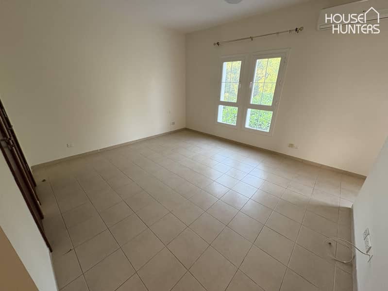 3 bed + Study | Perfect Location | Vacant Now - Image 6