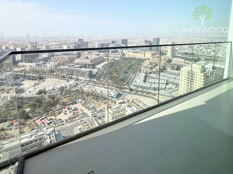 High Floor 1 Bedroom Apartment with Kitchen Appliances