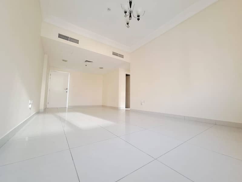 Lavish 2-BHK // Central AC // Prime location // For family // Ready to Move