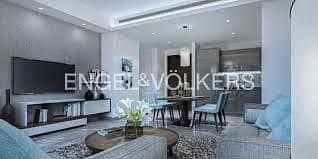 Rare Huge Layout | Landmark and Water Views