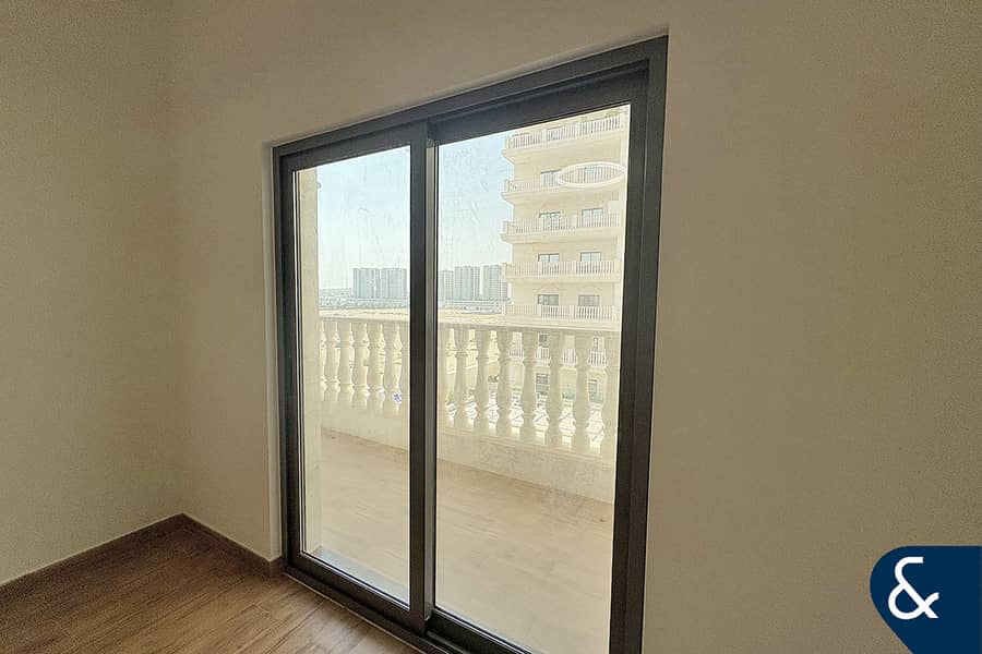 2 Bedrooms I Unfurnished I Vacant | Balcony - Image 9