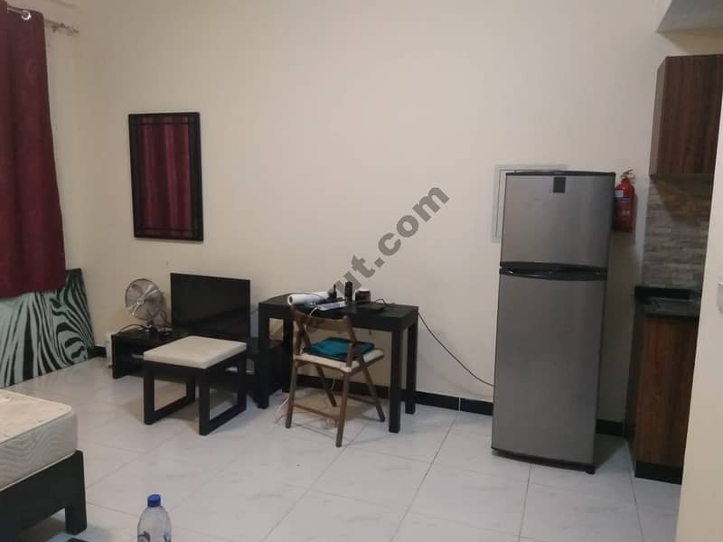 2800 per month Pool view fully furnished studio apartment central AC building