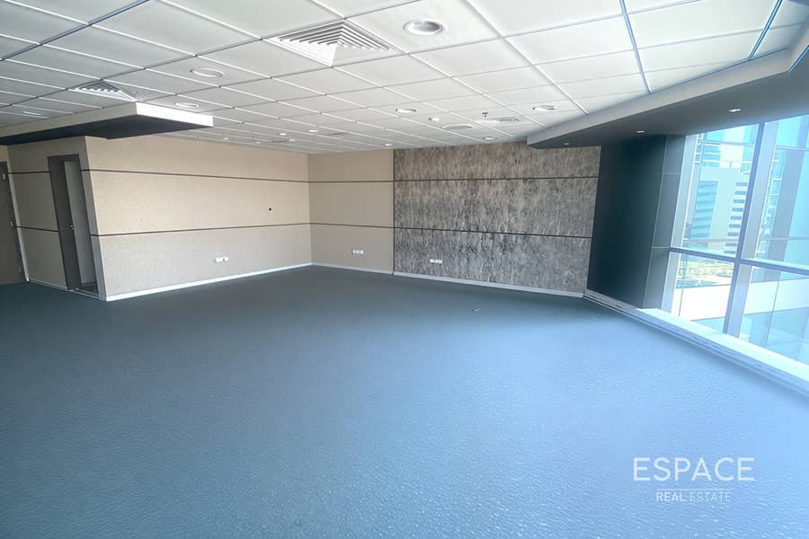 Near Metro Station | Modern | Unfurnished - Mehr