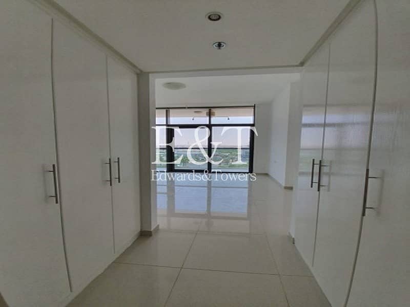 Rare 1 Bedroom Layout | Open View | 9 Cupboards