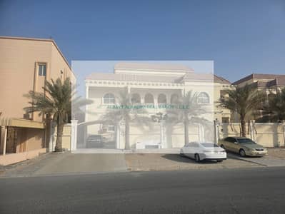 Villa for Rent in Al Shamkha, Abu Dhabi - IMG-20251001-WA0087. jpg Villa for Rent in Al Shamkha, Abu Dhabi - IMG-20251001-WA0087. jpg