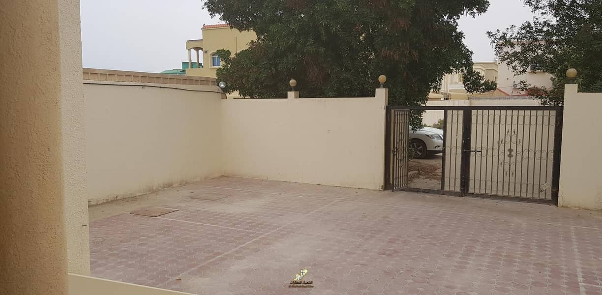 Villa for rent in Ajman special location in al Rawda