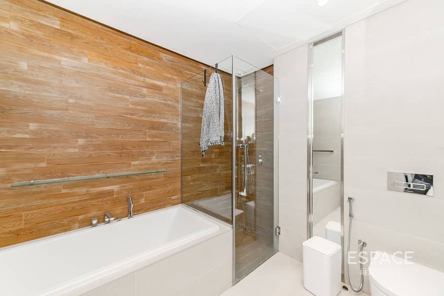 Best ROI | Sea Views | High Floor - Image 11