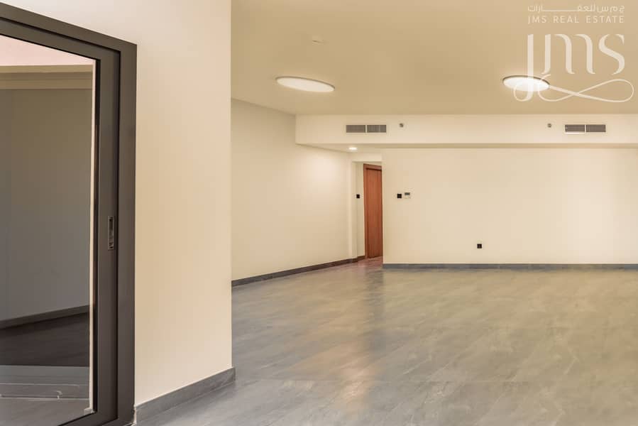 4 3 Bedroom  Type A warm lights7. jpg