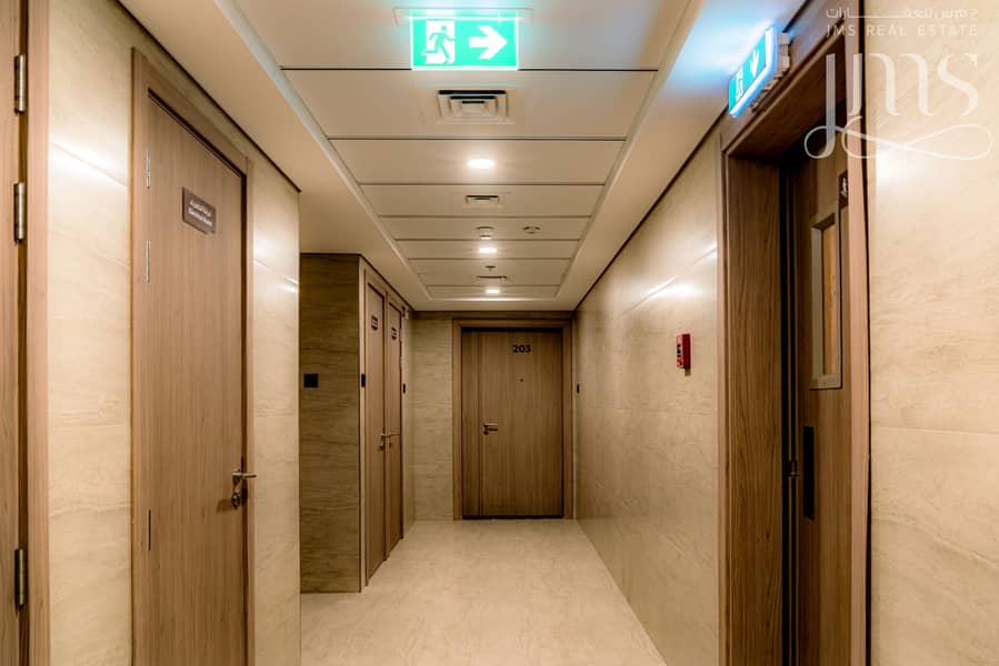 19 3 Bedroom  Type A warm lights41. jpg
