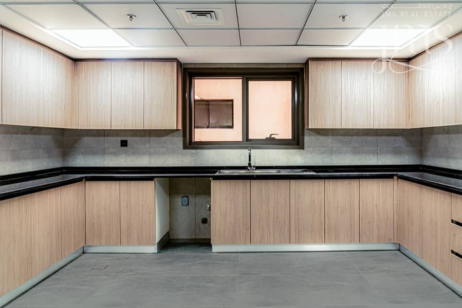 12 3 Bedroom  Type A warm lights74. jpg