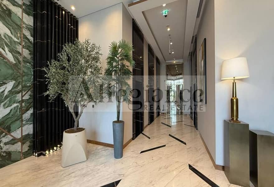 Golf View | Away From Construction Site | Spacious - Image 11