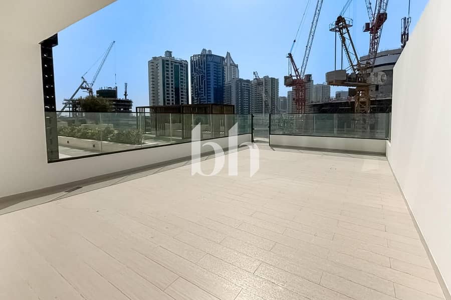 Spacious | Private Terrace | Ready To Move - Image 10