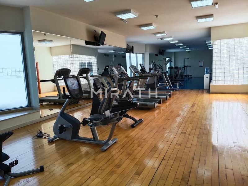 NO COMMISSION || BRIGHT & SPACIOUS HALL || MODERN KITCHEN || HUGE BALCONY - Image 18