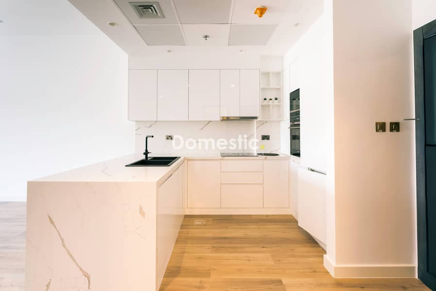 Fully Upgraded | High-End Living | Amazing View