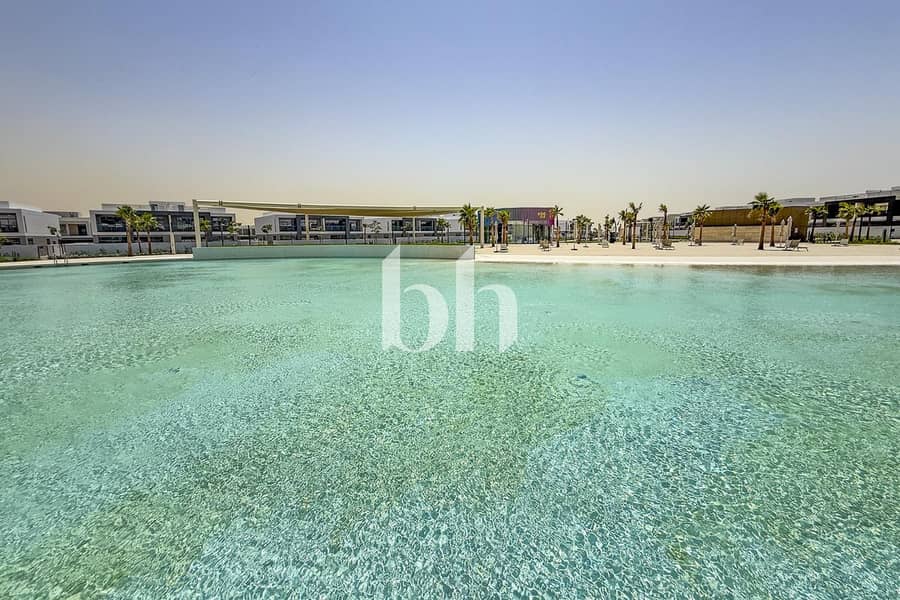 Landscaped Garden | Under Warranty | Close to Pool