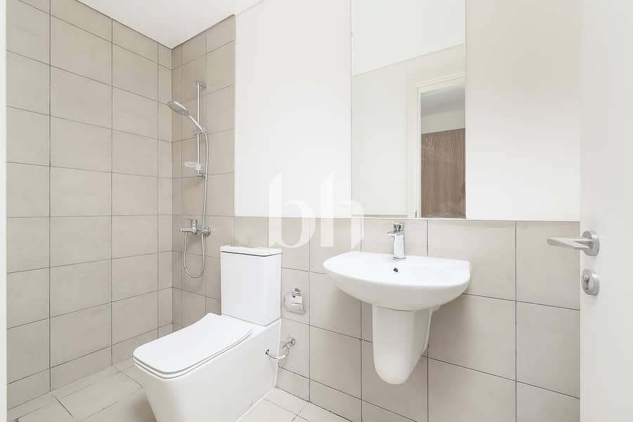 Landscaped Garden | Under Warranty | Close to Pool - Image 9