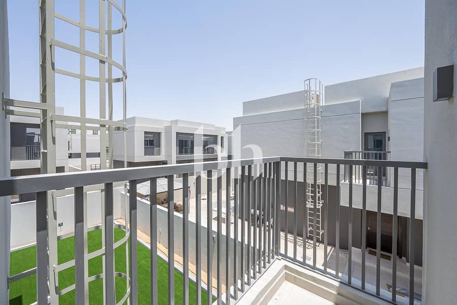 Landscaped Garden | Under Warranty | Close to Pool - Image 12