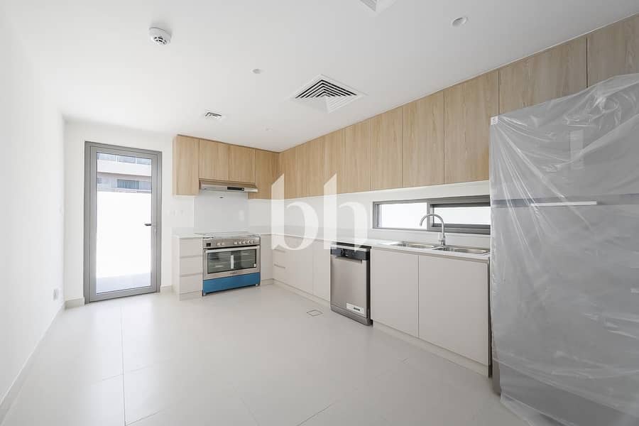 Landscaped Garden | Under Warranty | Close to Pool - Image 20