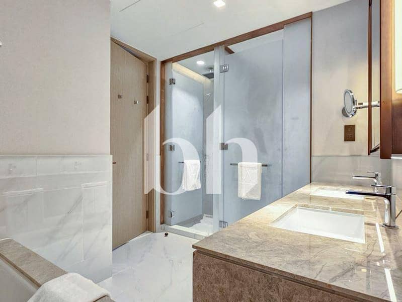 Stunning View | Premium Furnishing | Creek Views - Image 9