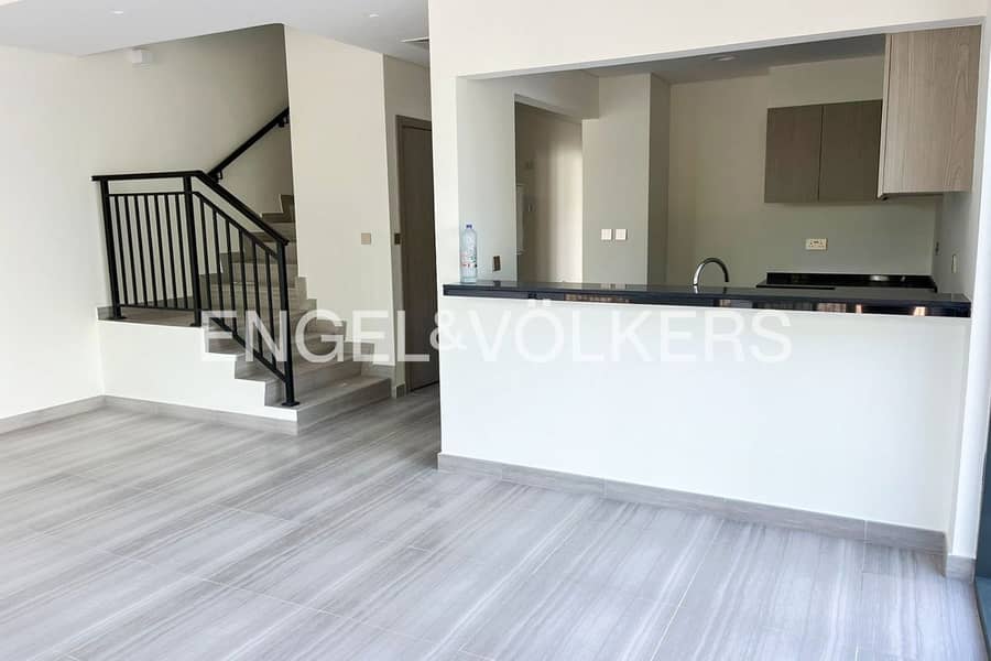 Motivated Seller | Close to Pool | Modern