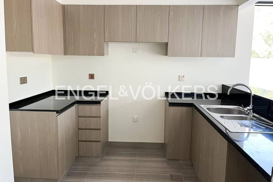 Motivated Seller | Close to Pool | Modern