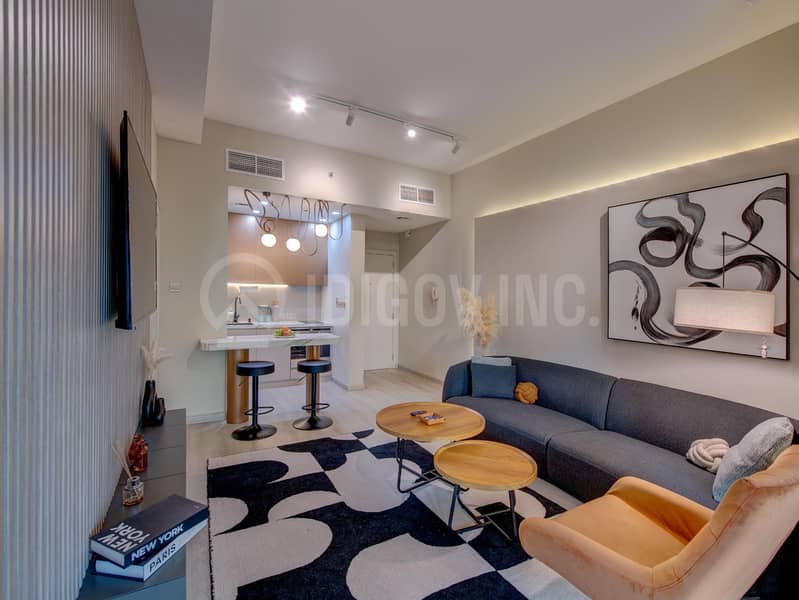 High floor | Full Lake View | Luxury Upgraded