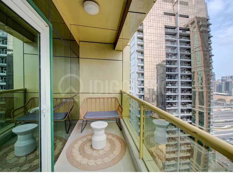 High floor | Full Lake View | Luxury Upgraded - Image 13