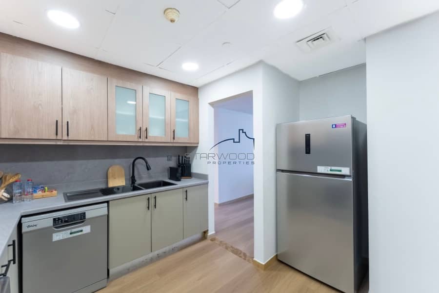 Full Sea View | Luxury Upgraded | Fully Furnished - Image 11