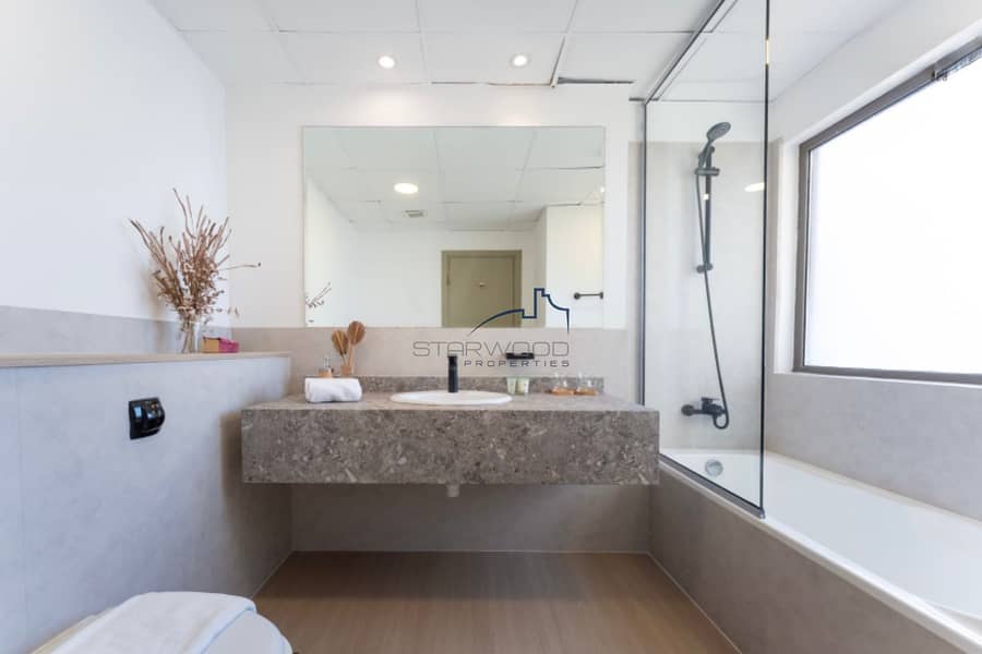 Full Sea View | Luxury Upgraded | Fully Furnished - Image 18