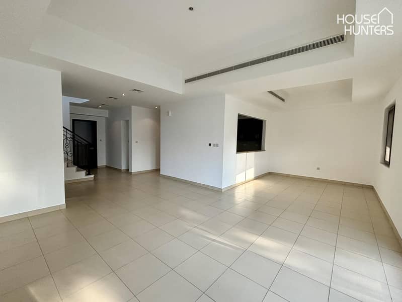 Vacant | Single Row | Large Plot | Mature Garden - Image 7