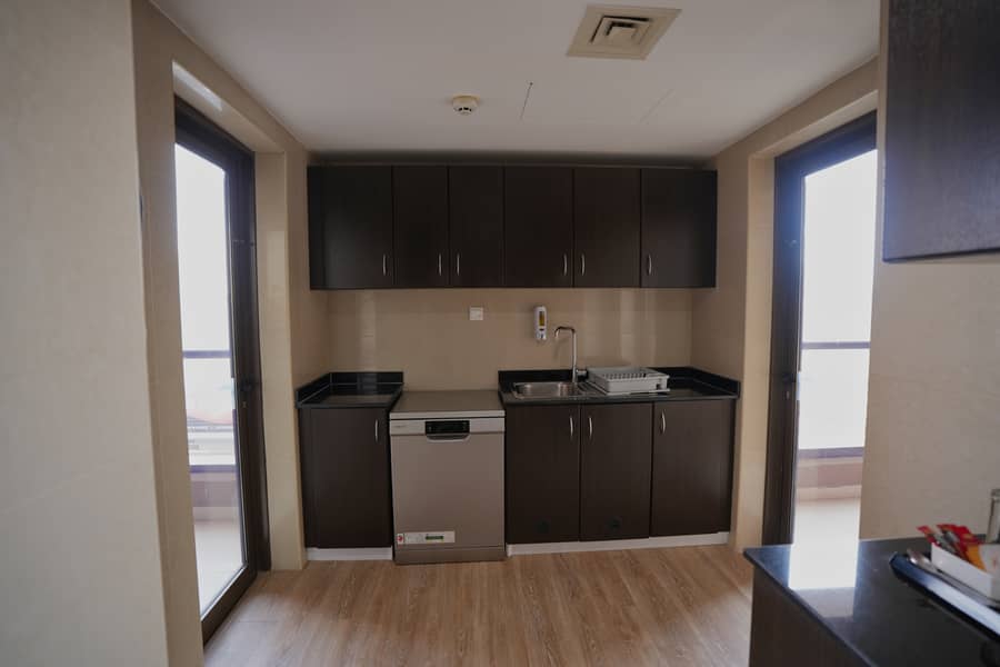 Hot Deal | Bills Included | Best Location - Image 7