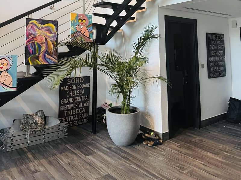 UPGRADED - FURNISHED -2 BR+M - LAKE VIEW - Image 15