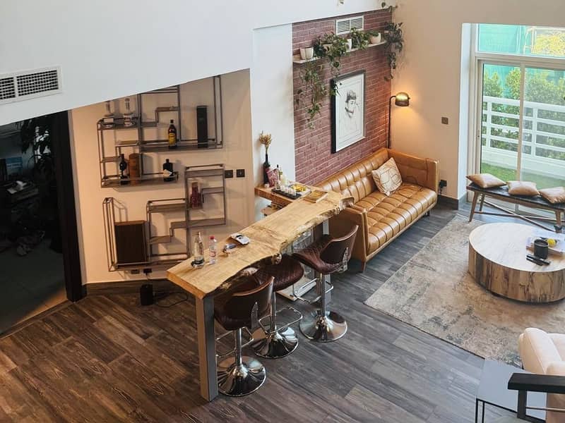 UPGRADED - FURNISHED -2 BR+M - LAKE VIEW - Image 22