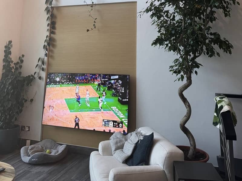 UPGRADED - FURNISHED -2 BR+M - LAKE VIEW - Image 25