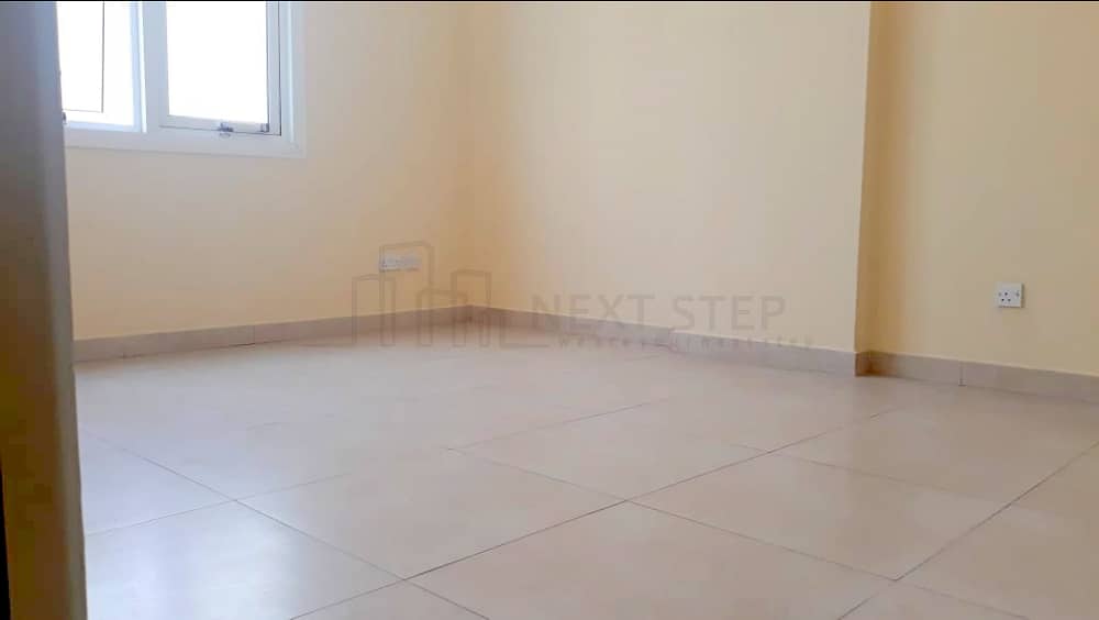 One Bedroom Flat Apartment with basement parking! One Bedroom Flat Apartment with basement parking!