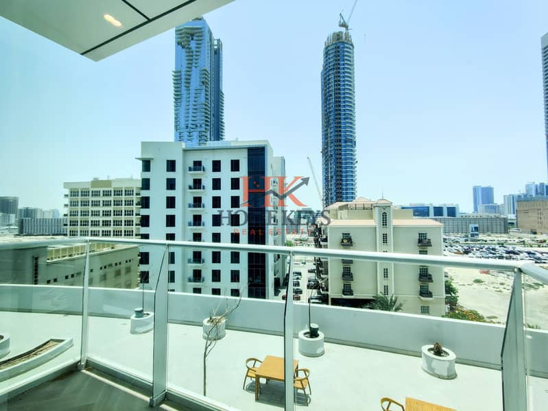 Luxury apartment || High Floor 1 BHK || Free Chillers & Internet || All Bills Included - Image 7