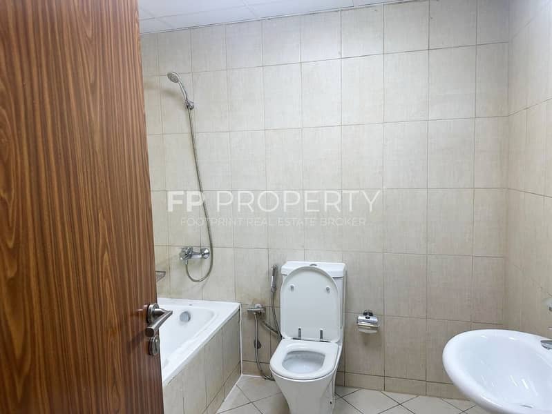 Spacious , Bright And Biggest Size of 1BR - Ready - Image 12