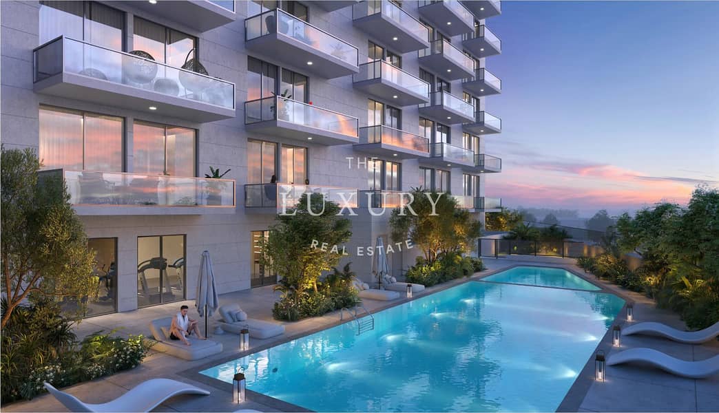 Fully Furnished | Pool View | Luxurious 1BR