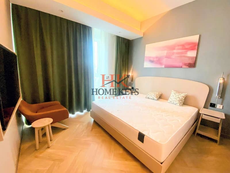 High-End amenities Furnished 1 BHK Apartment || Free Chillers & Internet || All Bills Included