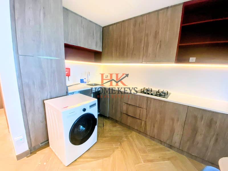 High-End amenities Furnished 1 BHK Apartment || Free Chillers & Internet || All Bills Included - Image 8