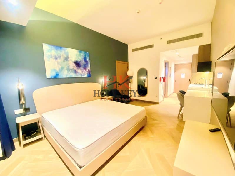 Luxury Furnished Studio With Sea View || Free Chillers & Internet || All Bills Included