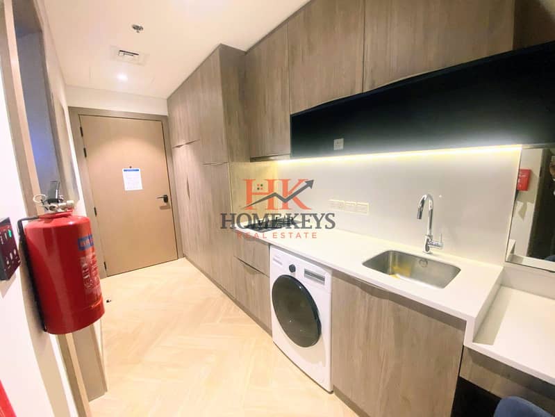 Luxury Furnished Studio With Sea View || Free Chillers & Internet || All Bills Included - Image 6