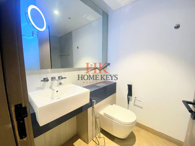 Luxury Furnished Studio With Sea View || Free Chillers & Internet || All Bills Included - Image 9