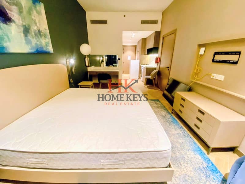 High-End Furnishing || Free Chillers & Internet || Panoramic Sea View || All Bills Included