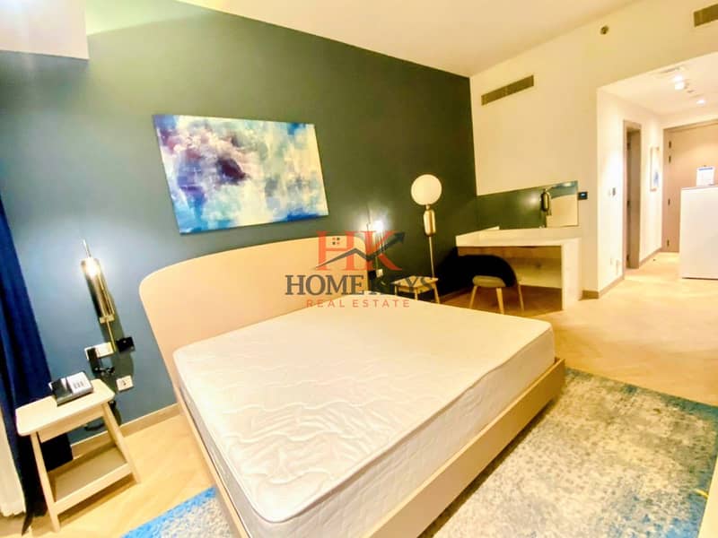 High-End Furnishing || Free Chillers & Internet || Panoramic Sea View || All Bills Included