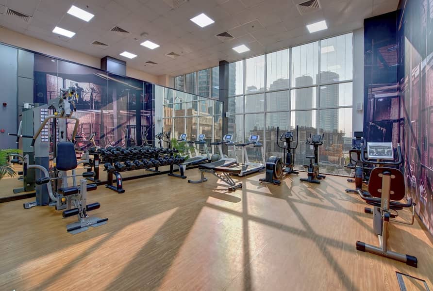 Near Mall | Best Location | Fully Furnished - Image 12