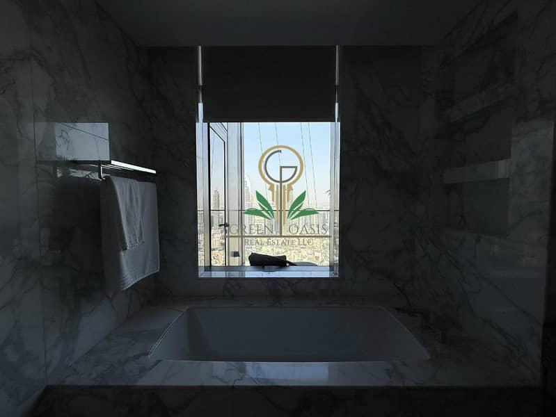 CLASSIC LIVING | IL PRIMO | BURJ KHALIFA VIEW - Image 12