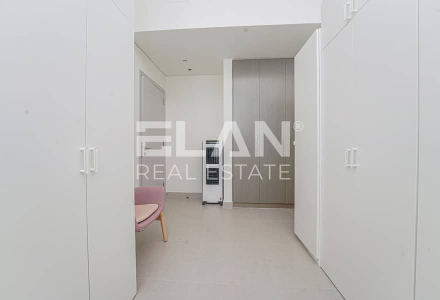 Spacious Layout | Pent-House | High Floor - Image 18